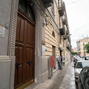 Handy Bed & Breakfast Palermo